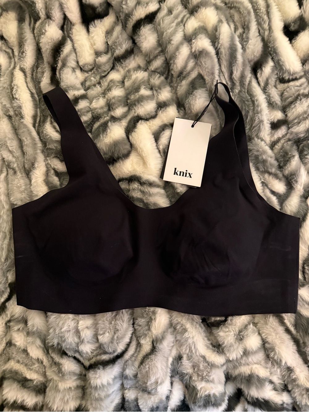 Knix Pullover Bra - Black